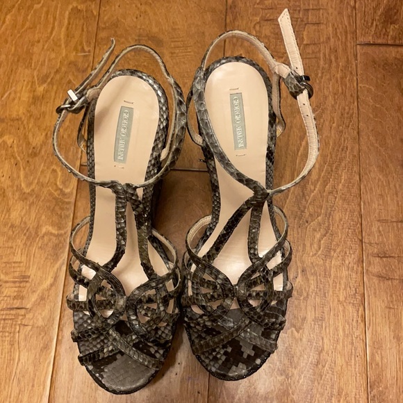 Giorgio Armani python wedge πΊ - Picture 7 of 8